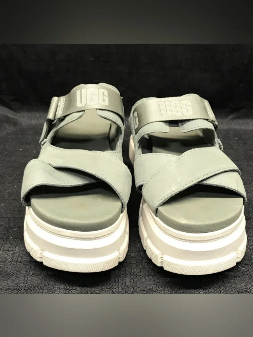 UGG Ashton 'Moss Green Platform Slides Size 9 Used Excellent